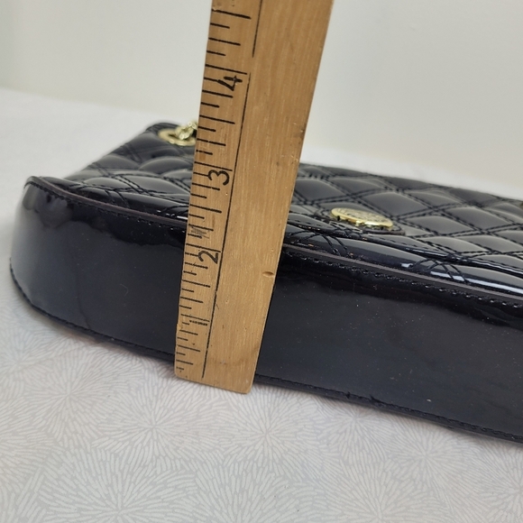 Anne Klein VTG Faux Patent Leather Black Quilted Small Bag with Chain lady fancy - Picture 10 of 11